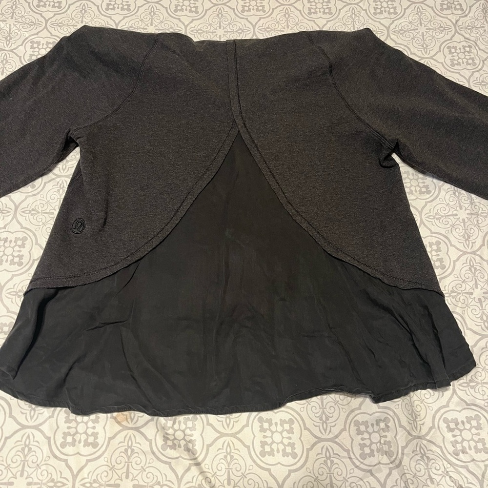 Lululemon hoodie shirt